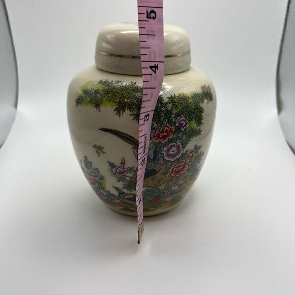 Vintage pheasant floral hand painted ginger jar - Picture 3 of 4